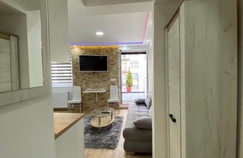 Uzice Apartment | Modern LUX