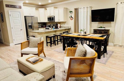 South Pensacola House | Modern Luxe Resort Vibe Townhome