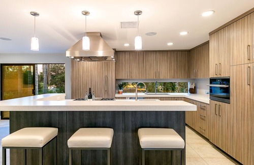 Cardiff-by-the-Sea House | Modern Luxury at it's best! Resort home with ocean view/mins to beach & pool!