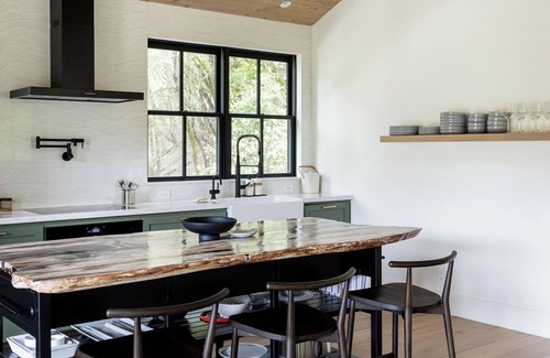 Healdsburg House | Modern Luxury Barn in an Organic Farm Garden OMG!