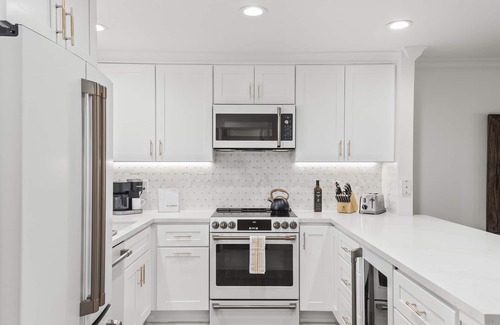 Napa Condo | Modern Luxury Condo at Silverado Resort - Napa