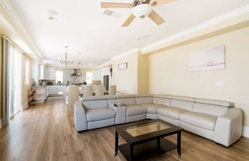 Santa Ana House | Modern Luxury Home Near Disney