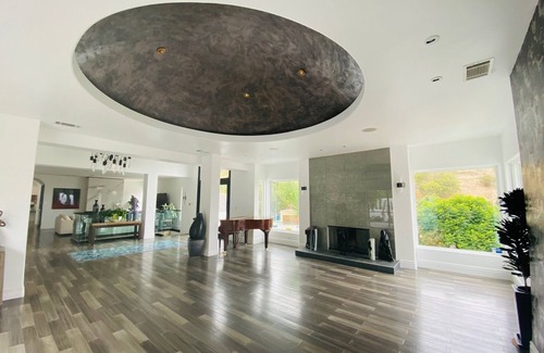 Baldwin Hills House | Modern Mansion with City Views, Heated Pool, Hot tub, & Luxury Cabana