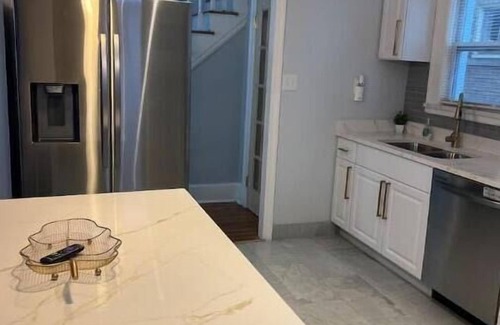 Detroit House | Modern Motown Historical Haven