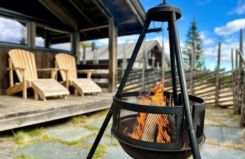 Ringsaker House | Modern mountain cabin Ski in-out 2 Bathrooms
