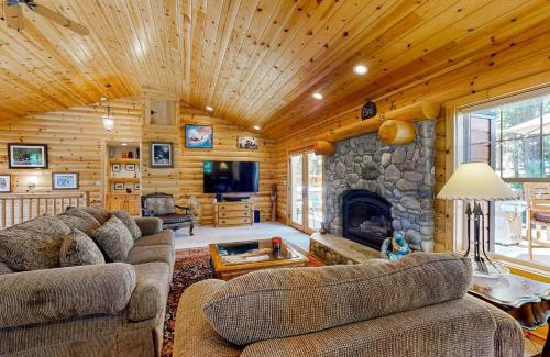 Kings Beach House | Modern Mountain Home