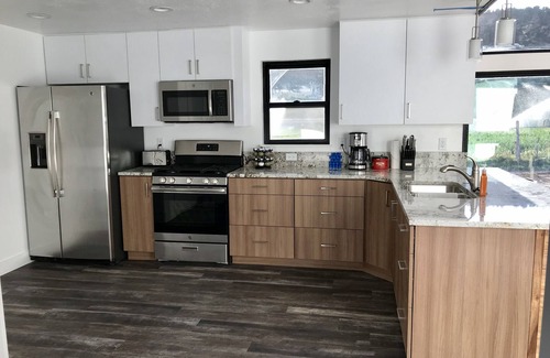 Glendale House | Modern Mountain House at Apple Hollow