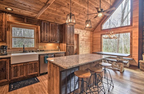 Murphy Cabin | Modern Murphy Cabin w/Nottely River Views!