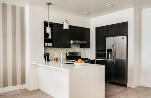 Morse Park Apartment | Modern One Bedroom in Silicon Valley