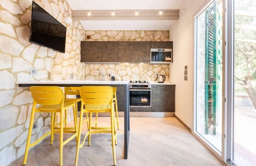 Siena Ski Chalet | Modern pearl in nature.