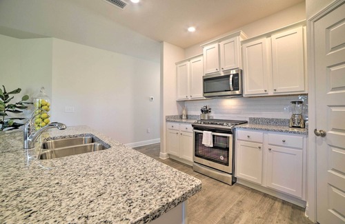 Port St. Joe House | Modern Port St Joe Getaway - Steps to Beach!