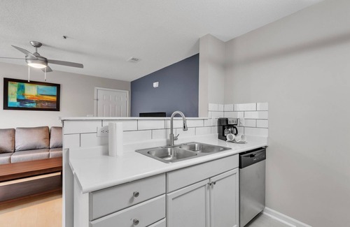 Westover Apartment | Modern & Professional l Fayetteville Charm (cb)