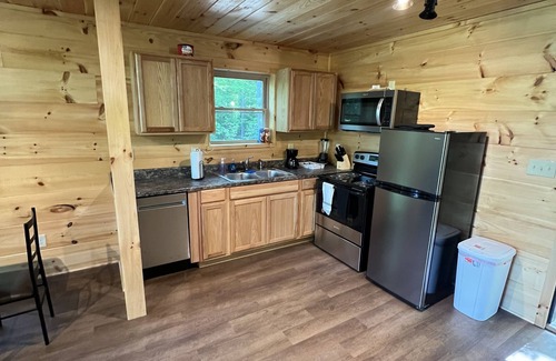 Reliance Cabin | Modern Reliance Cabin