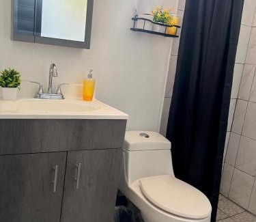 Tequila Apartment | Modern Residence Agave Dorado with AC and HotTub