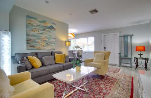 Middle River Terrace Apartment | Modern Retreat 3 Miles From Fort Lauderdale Beach!
