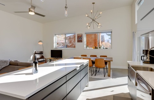 Ridgway House | Modern Ridgway Home: Walk to Town, Mountain Views!