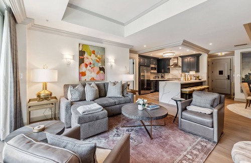 Vail Condo | Modern Ritz-Carlton Residence By InvitedHome | Ski Valet, Hot Tub, Pool, Views