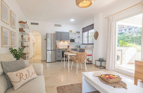 Mijas Apartment | Modern Riviera Golf Y Mar, Mijas Costa, Spain
