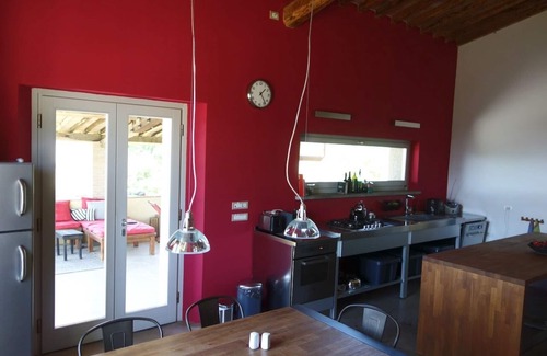 Ribolla House | Modern rustico with stunning views over the Maremma near the sea