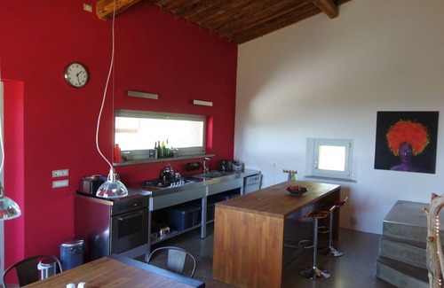 Ribolla House | Modern rustico with stunning views over the Maremma near the sea