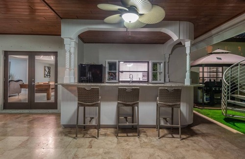 Miami Shores House | Modern Secluded 6BR/4.5BA Paradise w/Pool&Jacuzzi