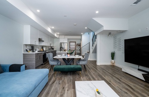San Jose House | Modern smart home in downtown SJ near Airport