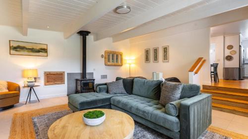 Santa Rosa House | Modern Sonoma Stay w Spacious Deck Views Prime Location Bennett