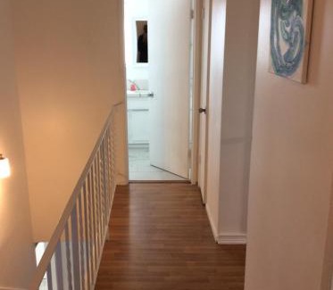 Valley Glen House | Modern spacious home close to Universal studio & Hollywood for 11