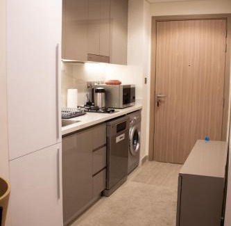 Jadaf Apartment | Modern Studio 15mins away From World Trade Center