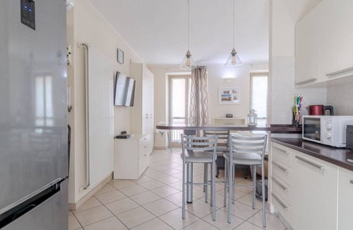 San Donato Apartment | Modern studio apartment perfect for 3 people and equipped with every comfort is located a few meters from Piazza Statuto, from where the famous Via Garibaldi starts, a pedestrian street in the center of Turin. In 10 minutes on foot you can also reach the