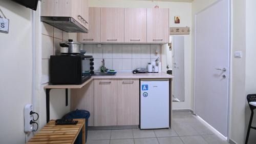 Thessaloniki Apartment | Modern studio at Thessaloniki