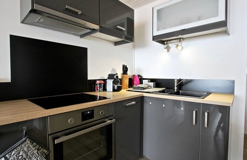 Chamrousse Apartment | Modern Studio for 4 with Balcony near Ski Slopes in Chamrousse