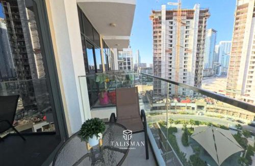 Dubai Apartment | Modern Studio in Azizi Riviera, Meydan