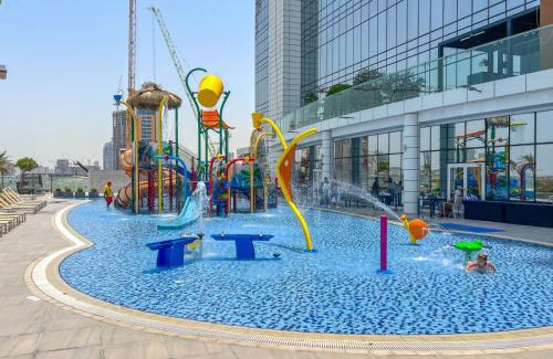 Jumeirah Village Triangle Apartment | Modern Studio in JVT - Balcony, Pool, Gym