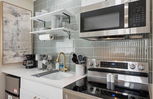 Tempe Apartment | Modern Studio | Private Patio | Near airport