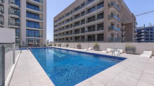 Dubai Apartment | Modern Studio Retreat in Al Furjan - Sleeps 2!