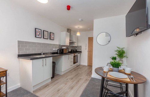 Blackpool Town Center Apartment | Modern Studio, Sleeps 2, Central Location