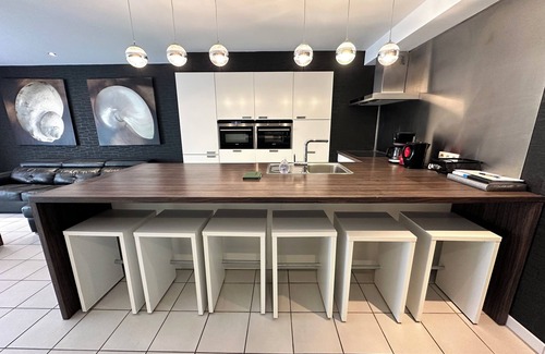 Nieuwpoort-aan-Zee Apartment | Modern-style apartment close to the beach