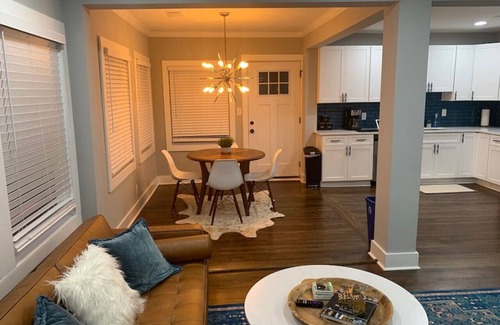 Atlanta House | Modern Style by the Atlanta Beltline Westside