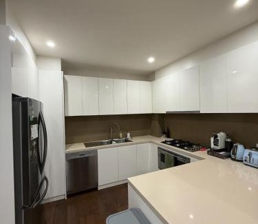 Camberwell Villa | Modern Stylish Comfort at Prime Camberwell Retreat