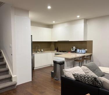 Camberwell Villa | Modern Stylish Comfort at Prime Camberwell Retreat
