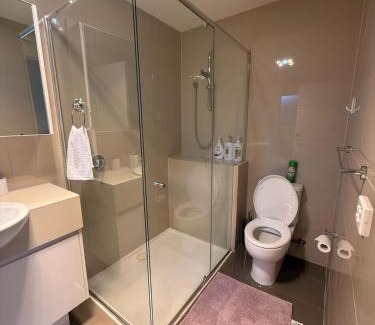 Camberwell Villa | Modern Stylish Comfort at Prime Camberwell Retreat