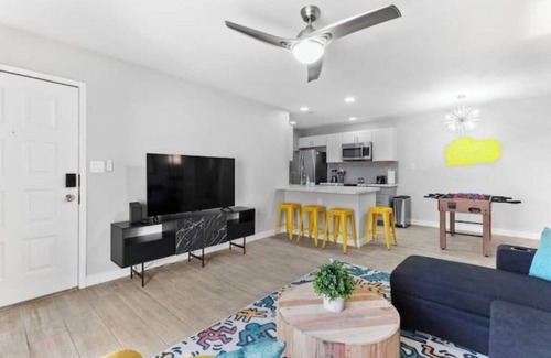 Tempe Apartment | Modern, stylish condo in Sun Devil Countryn