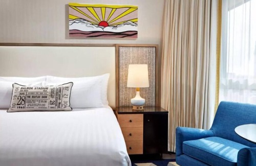 Civic Core Hotel | Modern Suite w/King Bed Near 1st Avenue