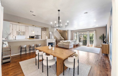 Montrose House | Modern Townhome in Montrose Hot Tub King Beds