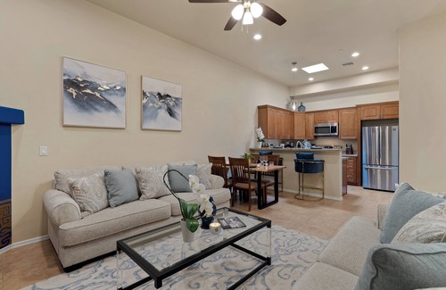 Tumacacori House | Modern Townhouse - Tubac Desert Haven