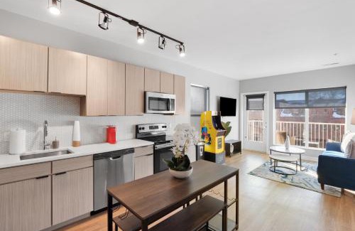 Compton Heights Apartment | Modern Two Bedroom Flat in Saint Louis