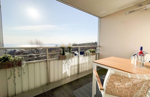 Eckernfoerde Apartment | Modern vacation accommodation with sea view in Eckernförde