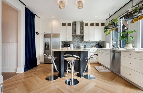 Bernal Heights Apartment | Modern Victorian Retreat in Bernal Heights
