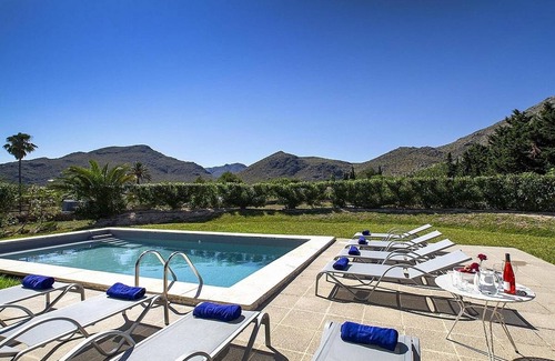 Puerto de Pollensa Villa | Modern Villa - A/C, Private Pool, 15 mins walk to the centre of Port de Pollensa and the Beach!